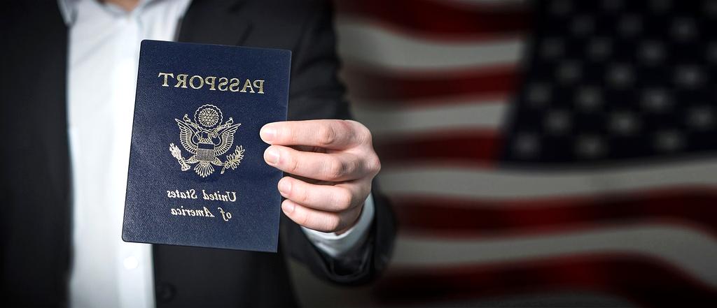 Photo of Sandra Gomez, Head of Customer Support